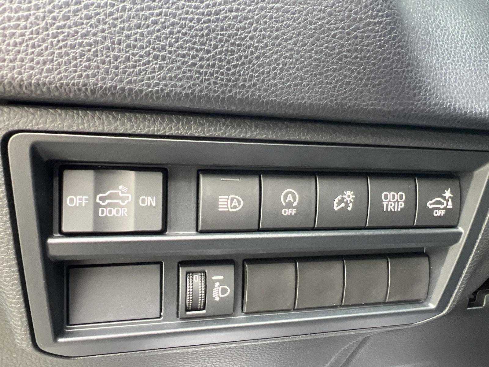 Used 2023 Toyota Tundra SR5 w/ SR5 Premium Package AWD/4WD image 10