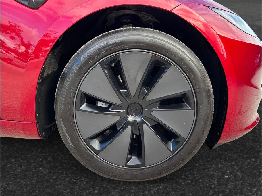 Used 2024 Tesla Model 3 Standard Range RWD image 13