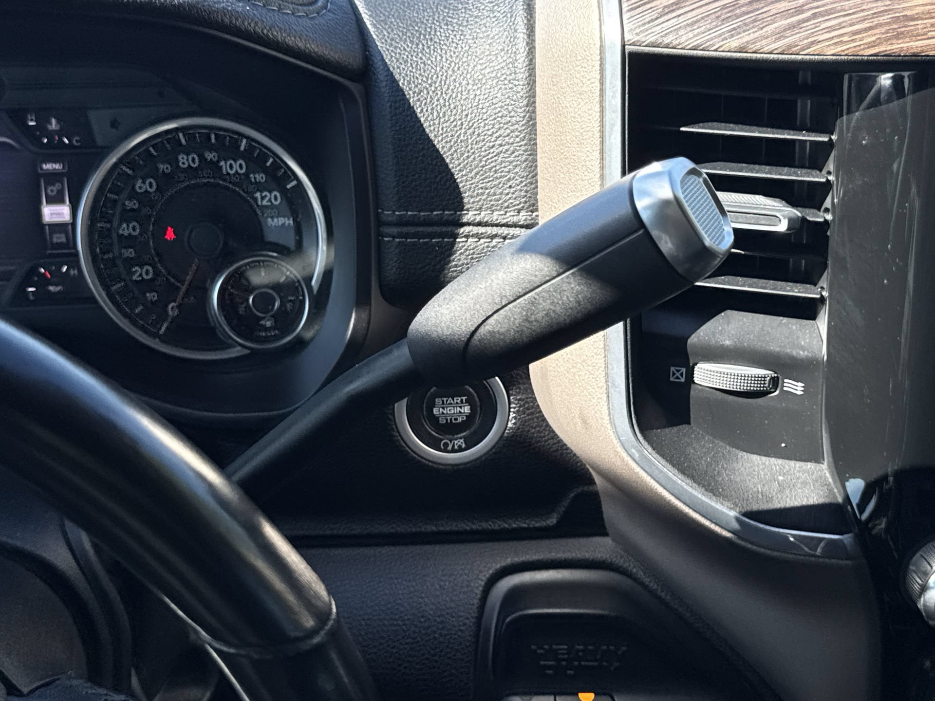Used 2021 RAM 2500 Laramie AWD/4WD image 20