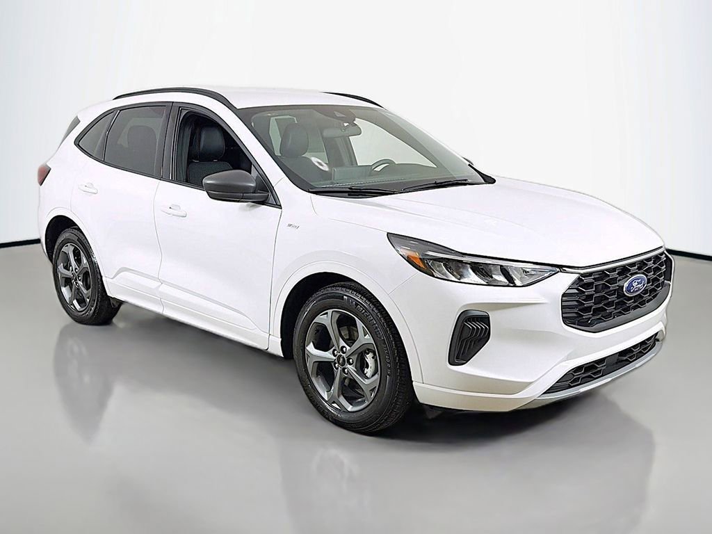 Certified 2023 Ford Escape ST-Line w/ Equipment Group 301A FWD image 2