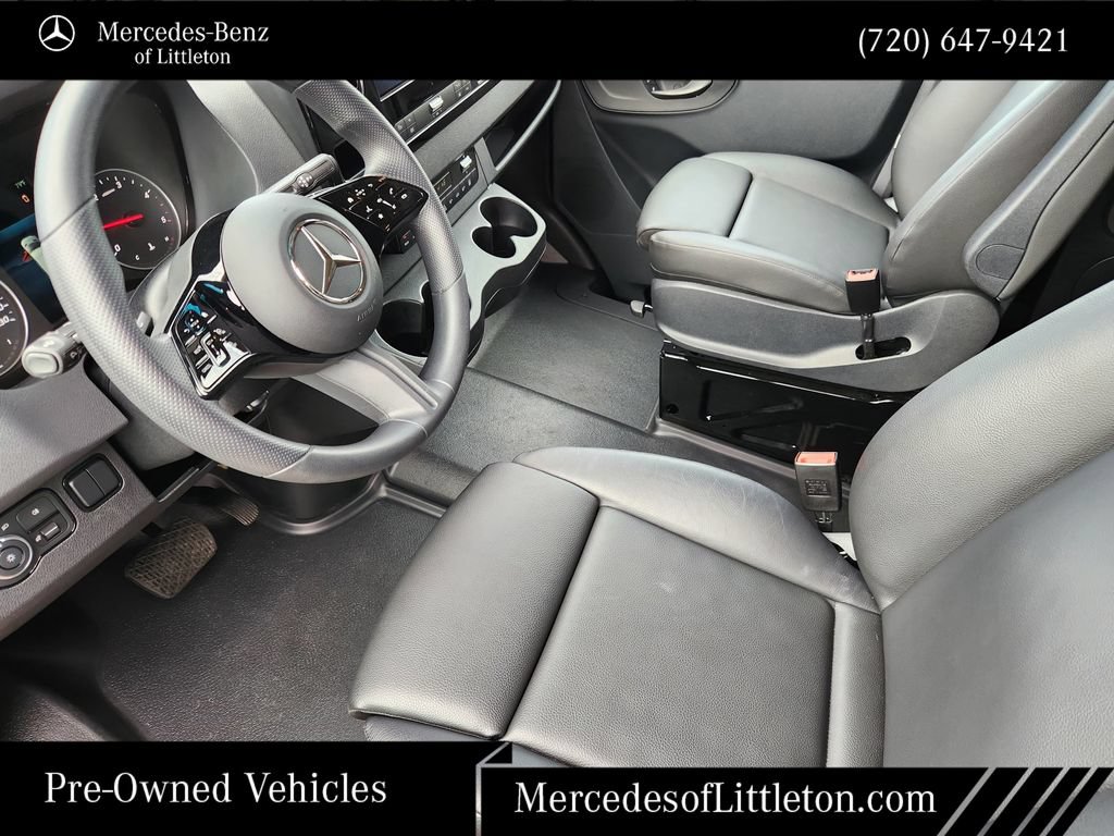 Used 2025 Mercedes-Benz Sprinter 2500 image 11