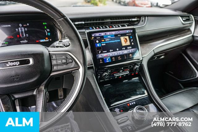 Used 2024 Jeep Grand Cherokee Limited 4xe image 32