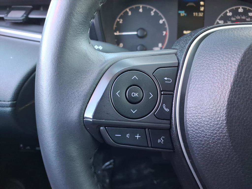 Certified 2024 Toyota Corolla Cross LE image 14