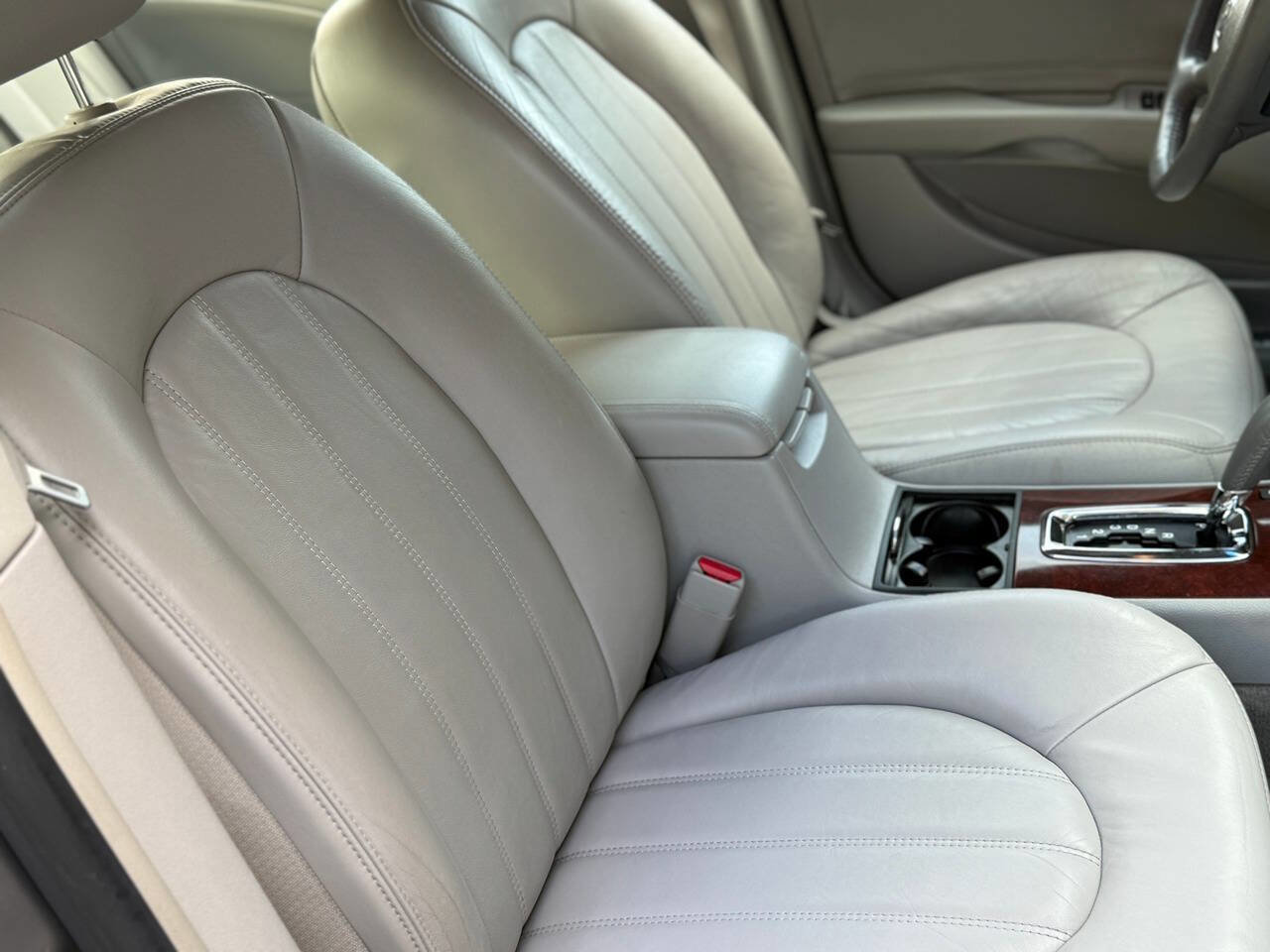 Used 2007 Buick Lucerne CXL w/ Luxury Package image 43