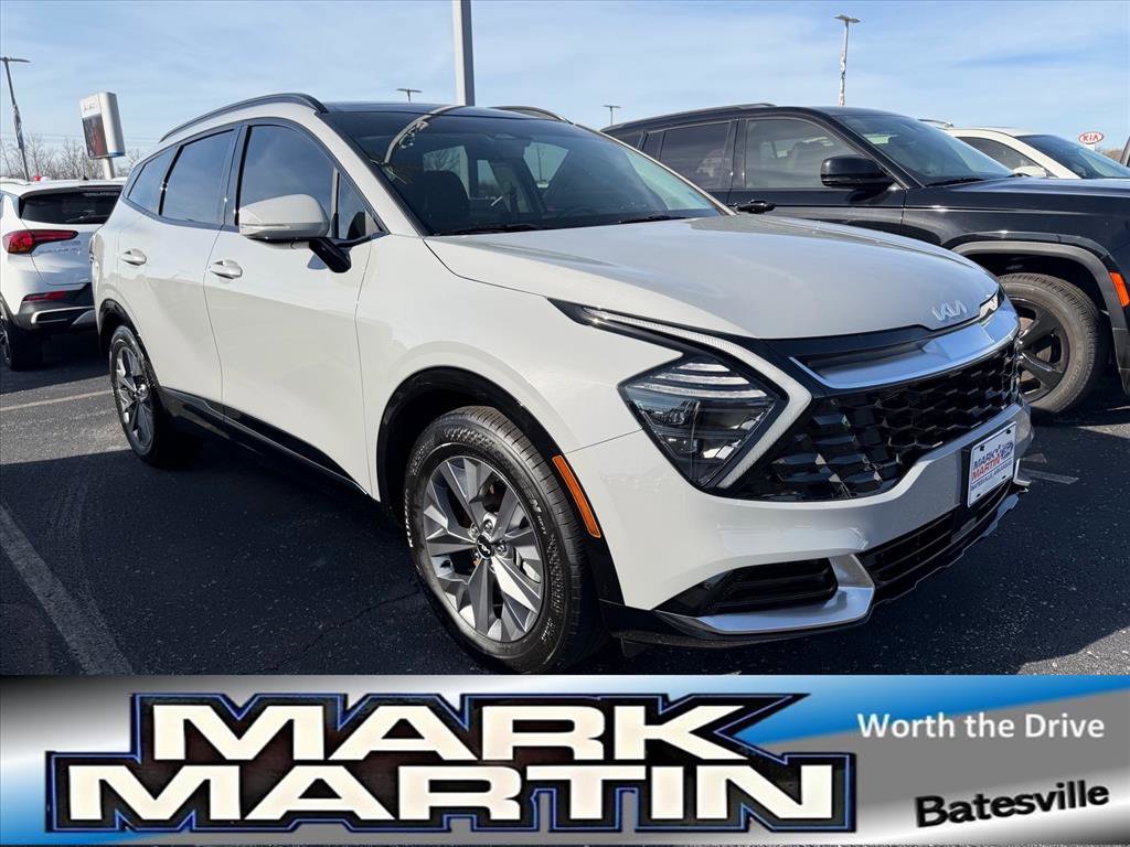 Used 2025 Kia Sportage SX