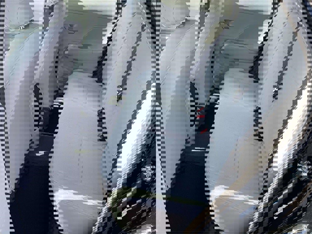 New 2026 Hyundai Kona SE image 11