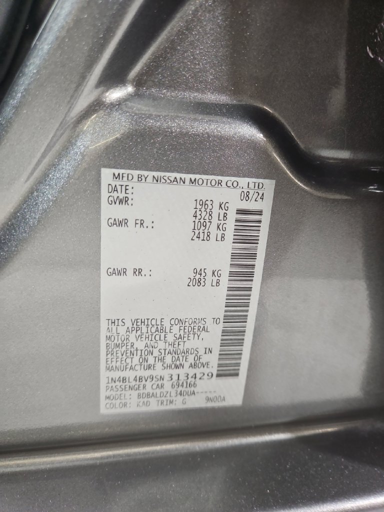 Certified 2025 Nissan Altima 2.5 S FWD image 30