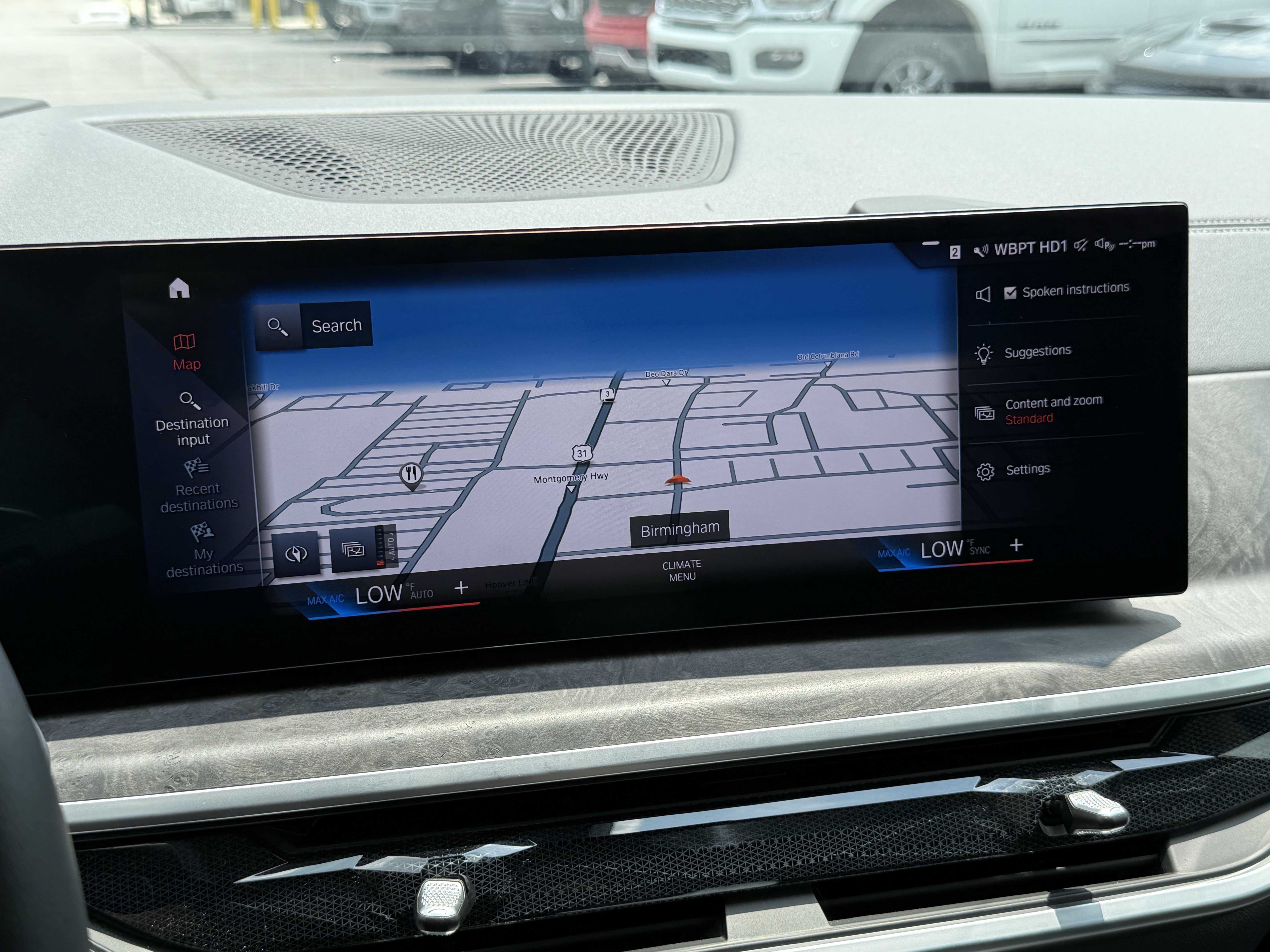 Used 2023 BMW X7 xDrive40i w/ Premium Package AWD/4WD image 23