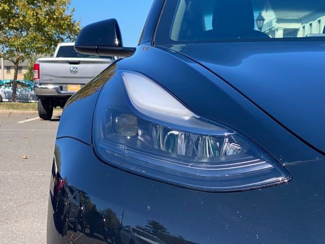 Used 2021 Tesla Model 3 Standard Range Plus image 13