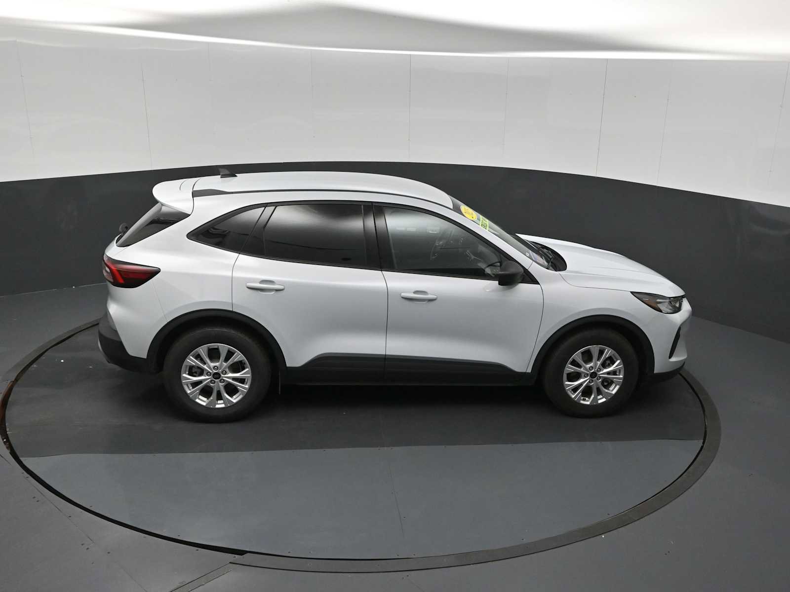Certified 2025 Ford Escape Active w/ Cold Weather Package FWD image 49