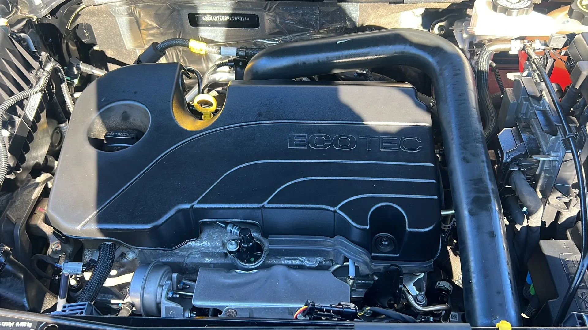 Used 2023 Chevrolet Equinox LT w/ Driver Convenience Package image 34