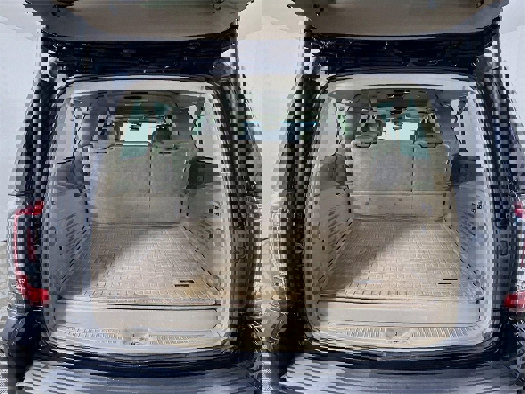 Used 2015 GMC Yukon XL SLT w/ Open Road Package image 22