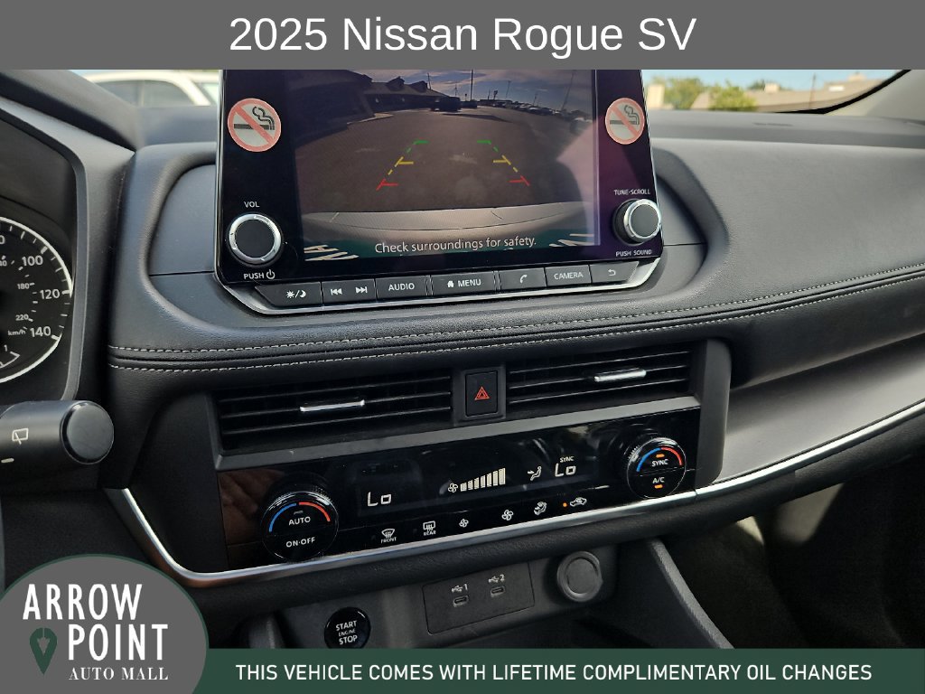 Used 2025 Nissan Rogue SV FWD image 24