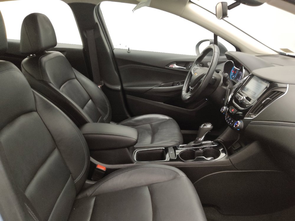 Used 2017 Chevrolet Cruze Premier FWD image 21