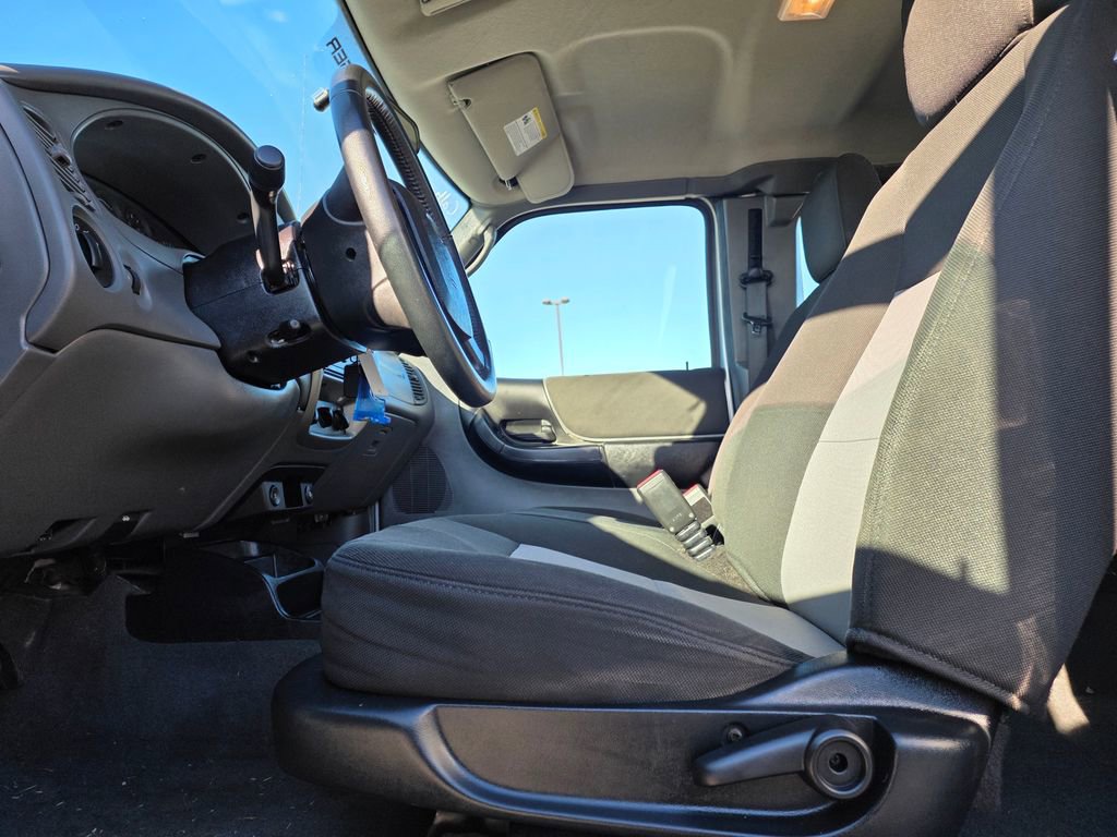 Used 2011 Ford Ranger XLT image 11