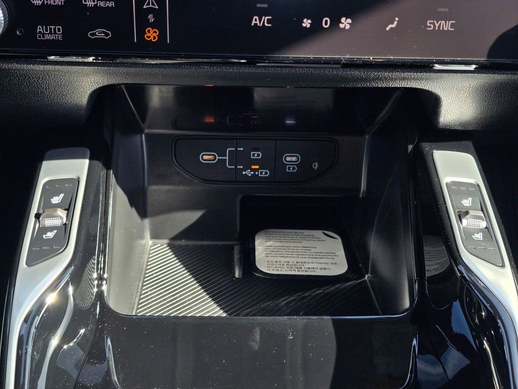 New 2026 Kia Sorento SX AWD/4WD image 32