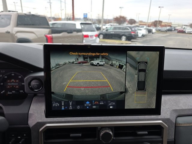 New 2025 Toyota Tacoma Trailhunter image 20