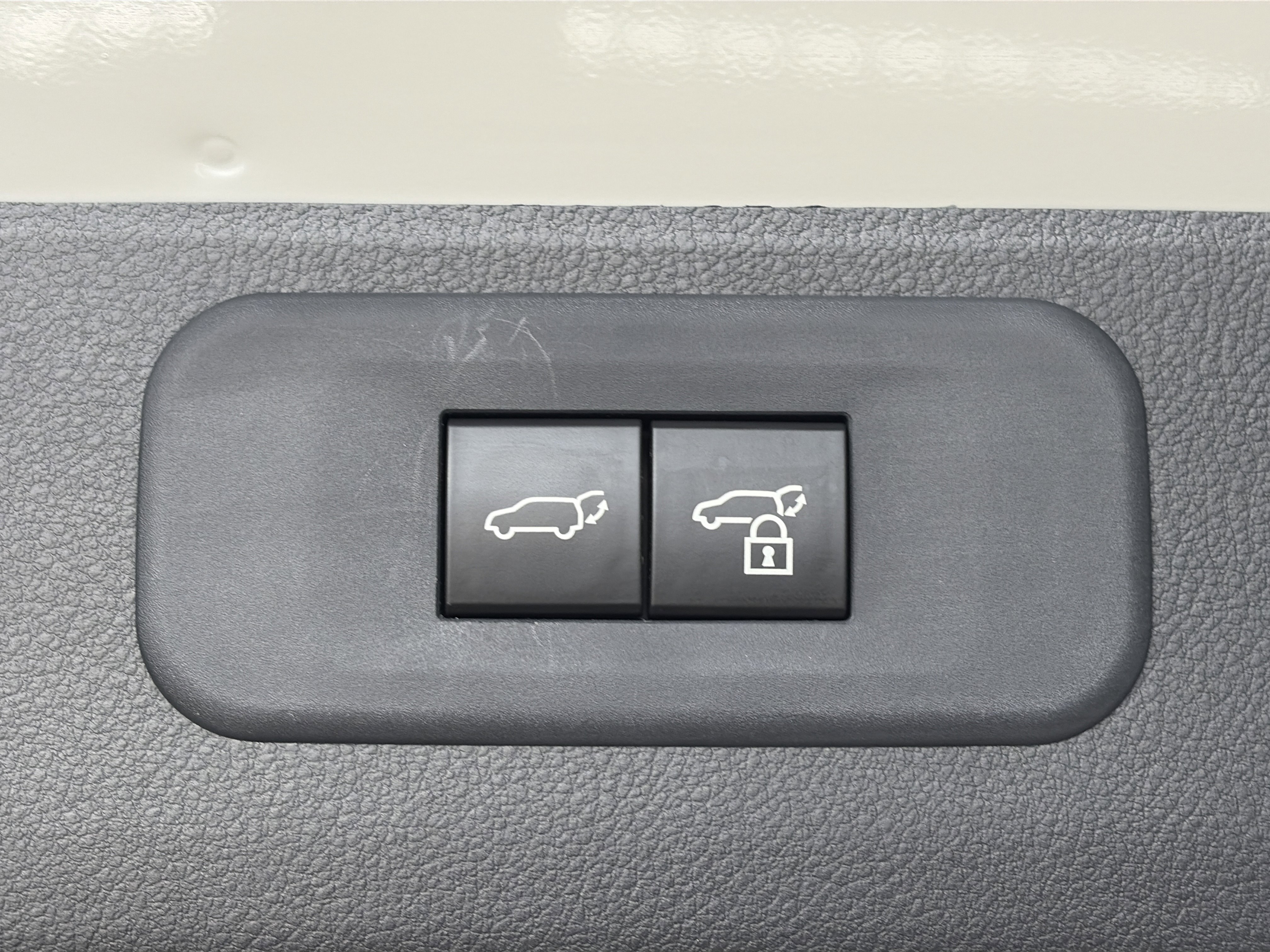 Used 2025 Lexus TX 350 AWD w/ Technology Package image 17
