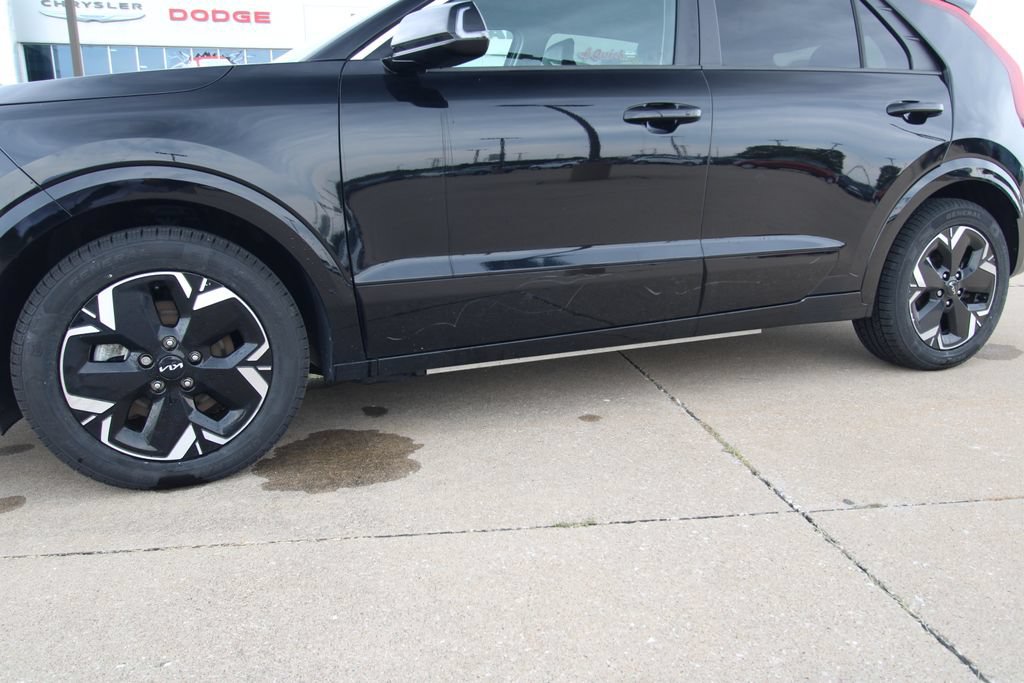 Used 2023 Kia Niro Wind w/ Wind Preserve Package FWD image 10