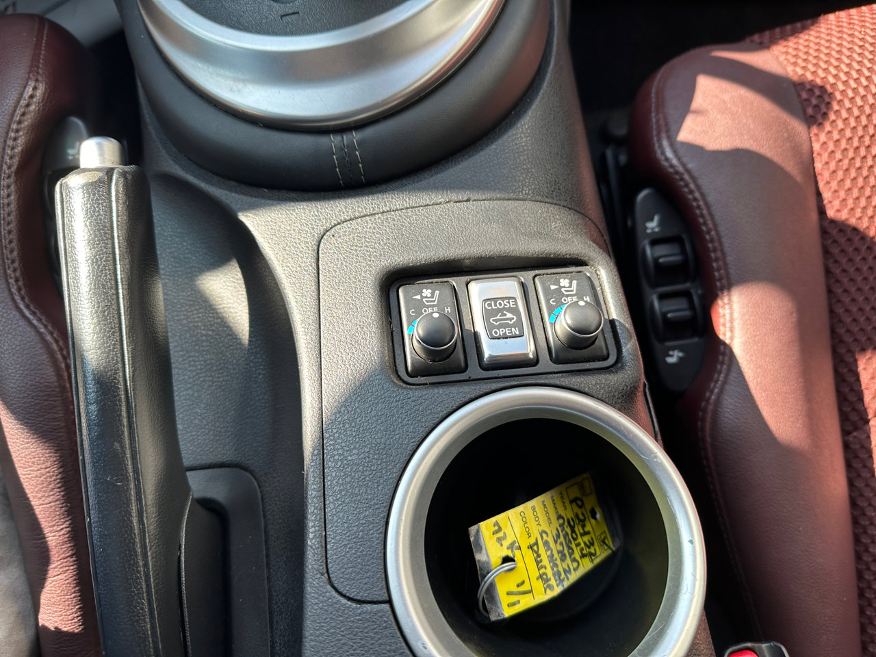 Used 2014 Nissan 370Z Touring w/ Sport Package image 15