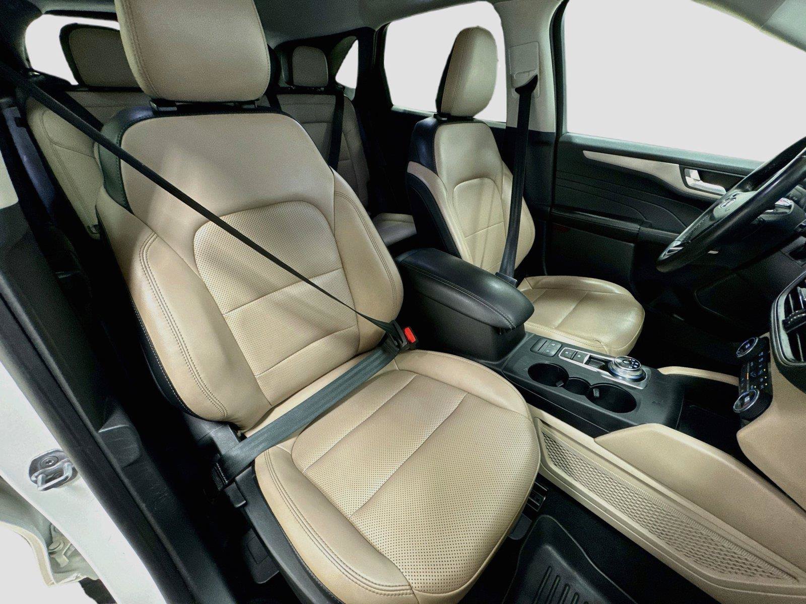 Used 2021 Ford Escape SEL w/ Technology Package FWD image 28