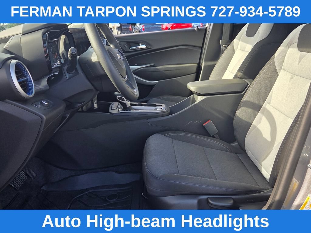 Certified 2025 Chevrolet Trax LS w/ Driver Confidence Package FWD image 15