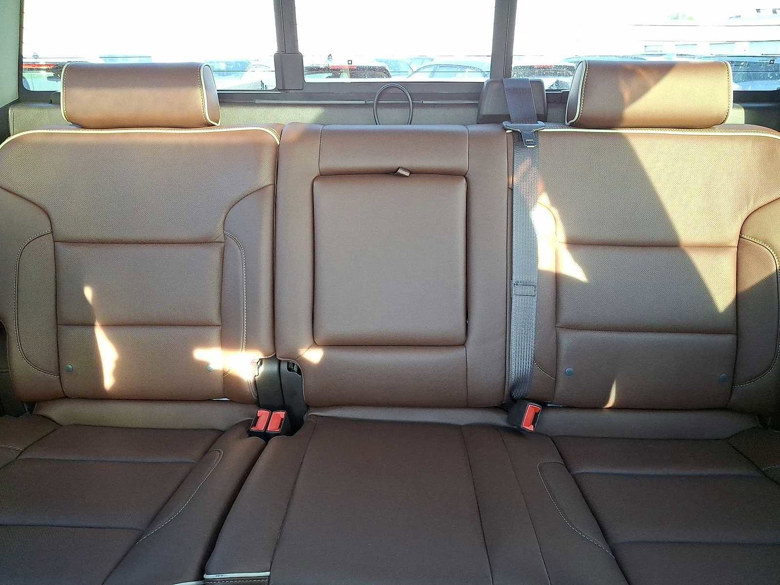 Used 2015 Chevrolet Silverado 1500 High Country w/ High Country Premium Package image 14