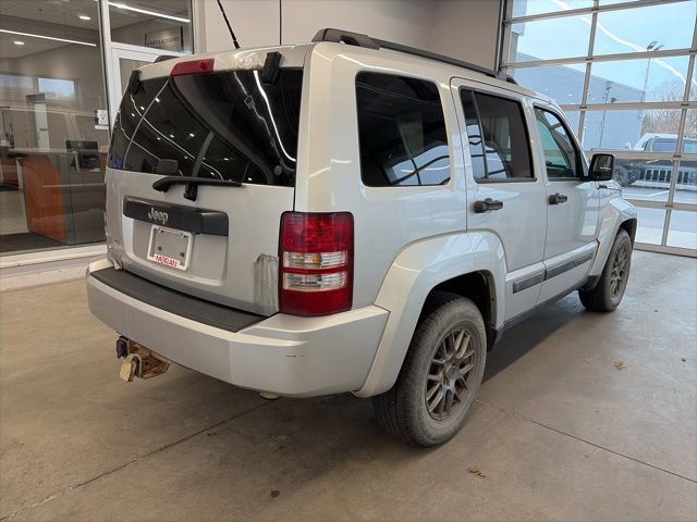 Used 2010 Jeep Liberty Sport w/ Popular Equipment Group image 4
