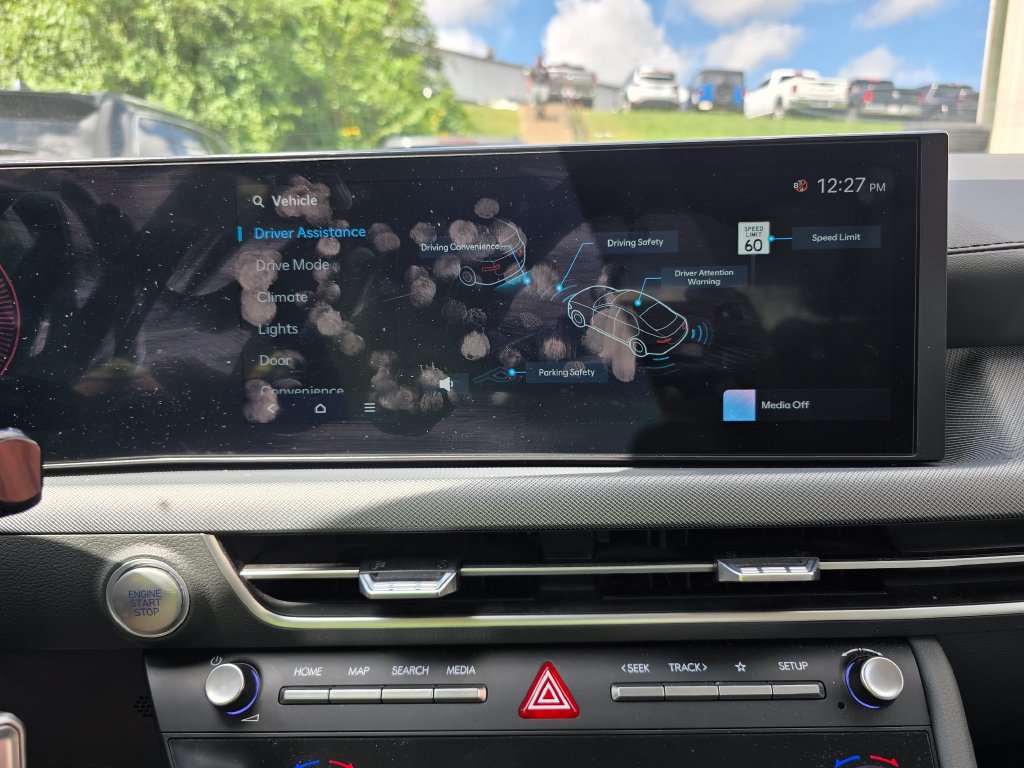 Used 2025 Hyundai Sonata SEL FWD image 7