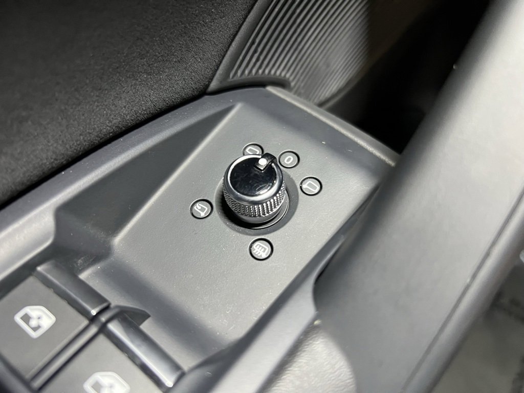 Used 2024 Audi SQ5 Premium Plus w/ Premium Plus Package image 26