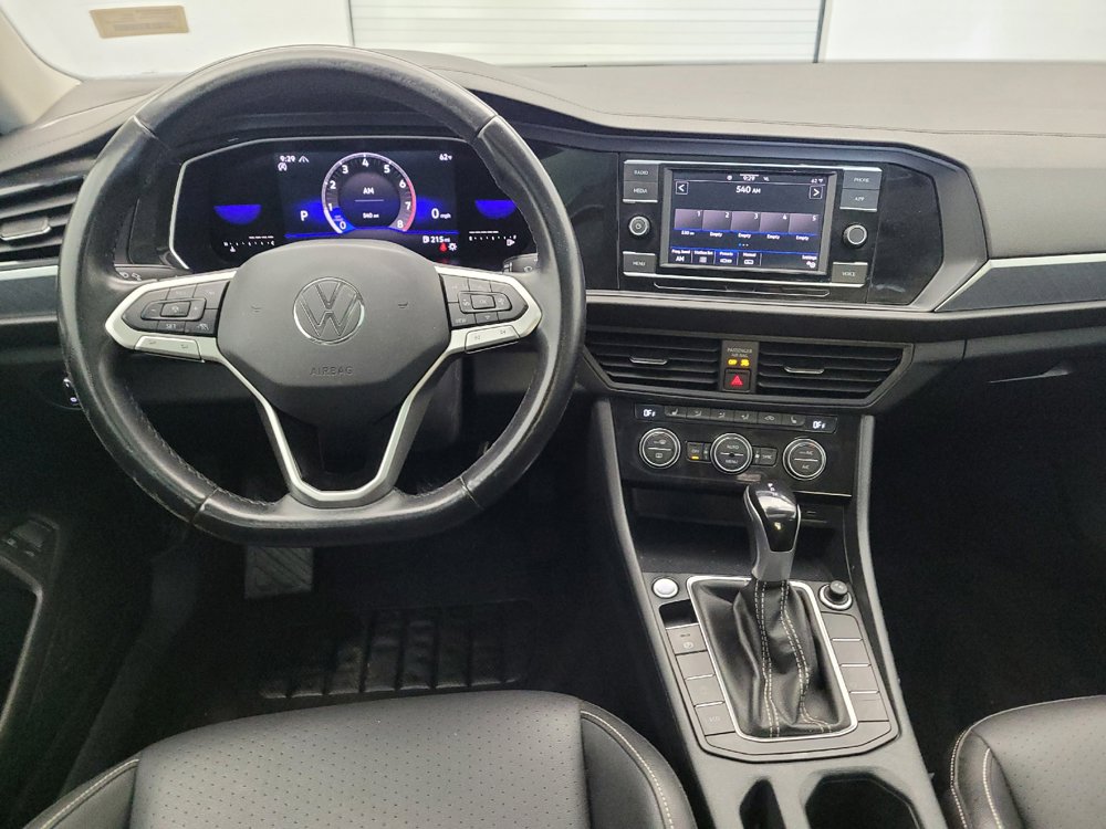 Used 2022 Volkswagen Jetta SE FWD image 22
