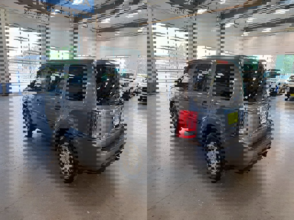 Used 2015 Honda Pilot LX image 3