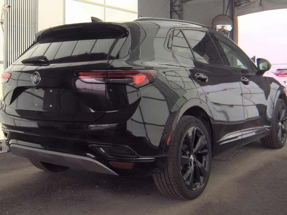 Used 2023 Buick Envision Essence w/ Sport Touring Package image 5