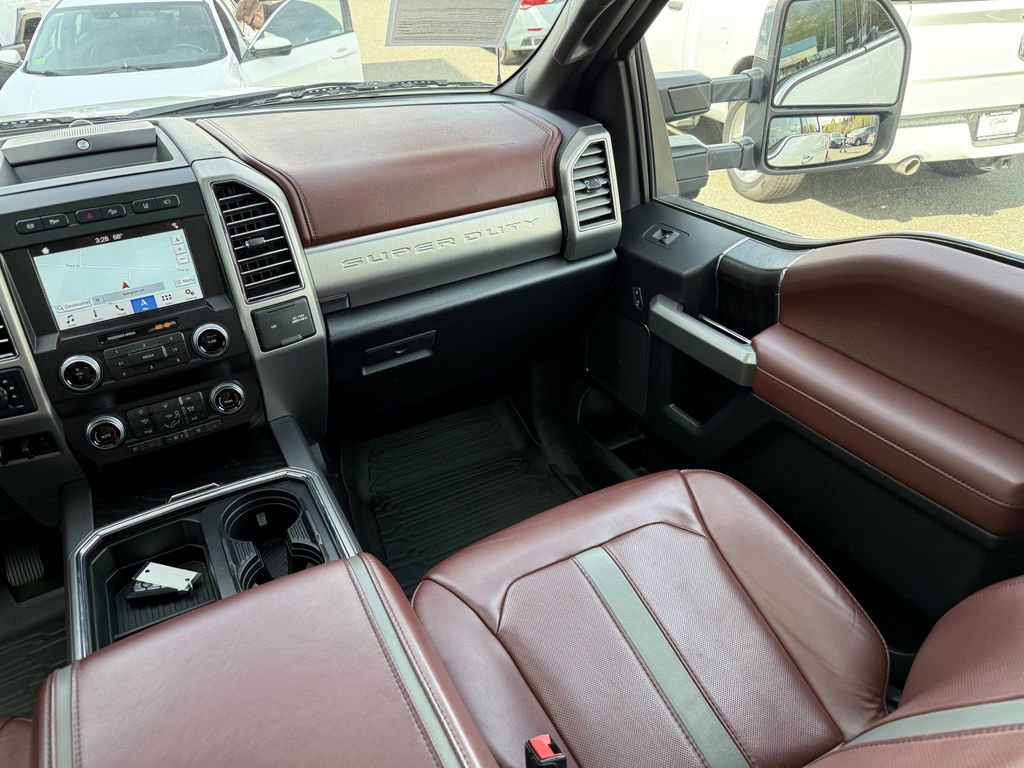 Used 2019 Ford F350 Platinum w/ Platinum Ultimate Package AWD/4WD image 22