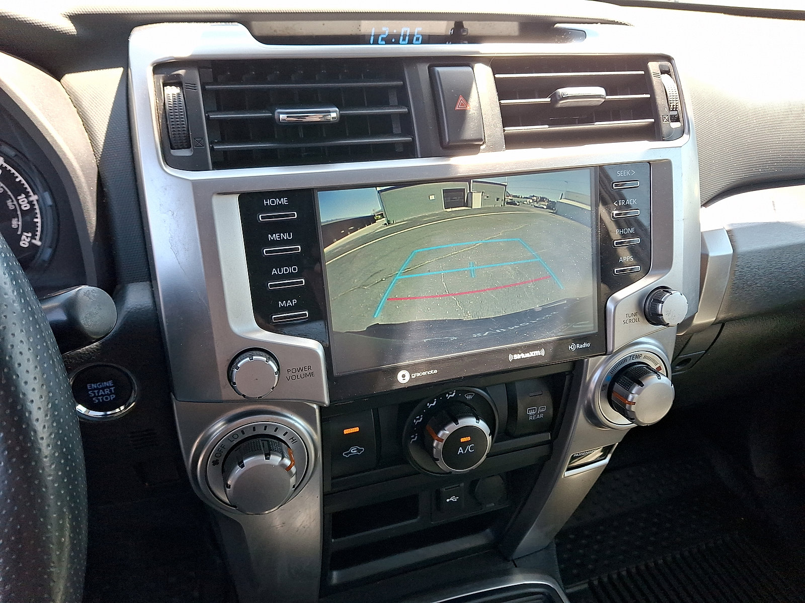 Used 2022 Toyota 4Runner SR5 Premium w/ Moonroof Package RWD image 7