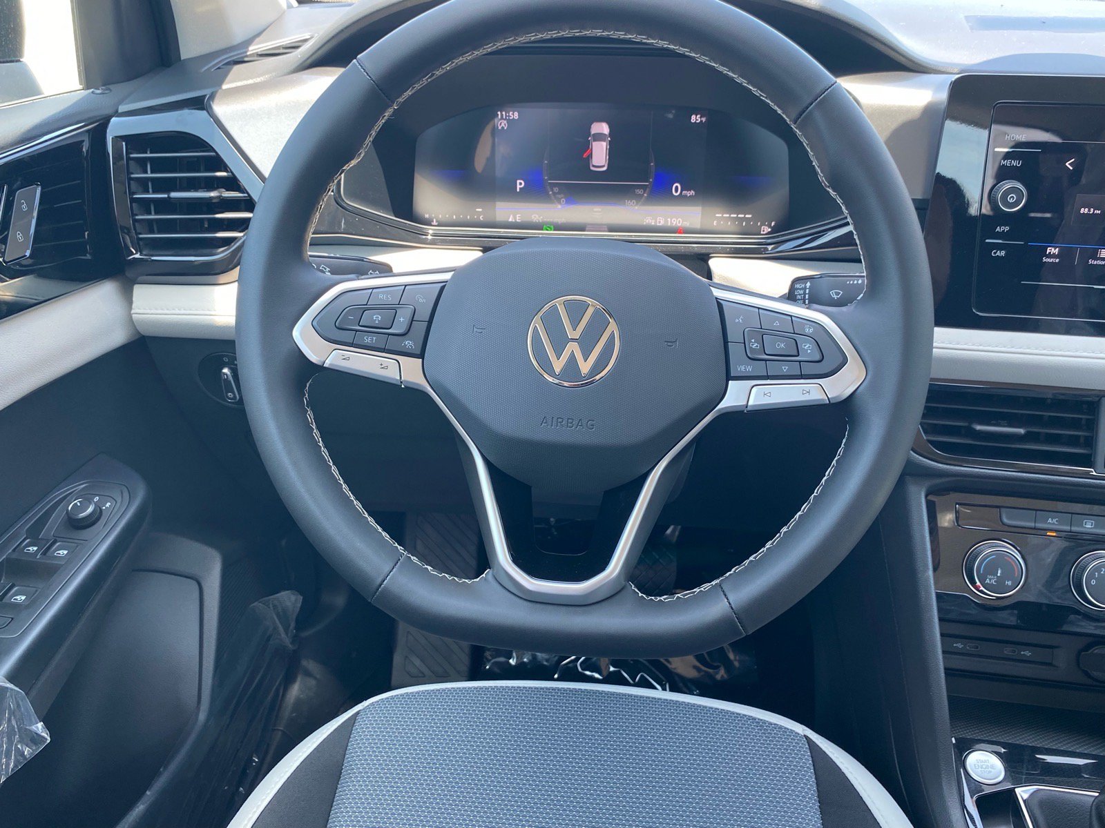 New 2026 Volkswagen Taos S FWD image 5