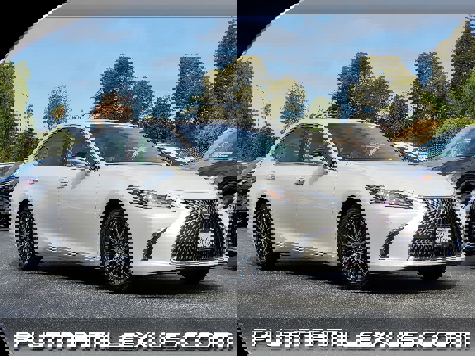 Used 2025 Lexus ES 300h w/ Premium Package