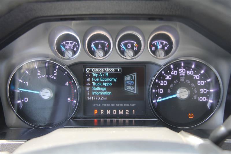 Used 2015 Ford F350 Lariat w/ Lariat Ultimate Package AWD/4WD image 32