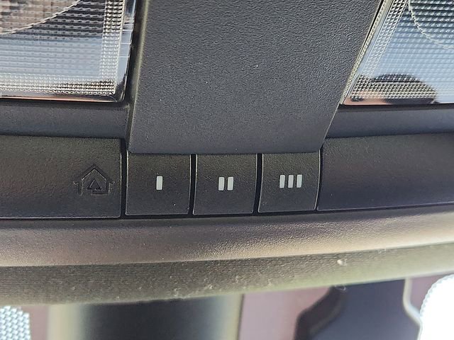 Used 2023 Dodge Challenger R/T Scat Pack w/ Plus Package RWD image 21