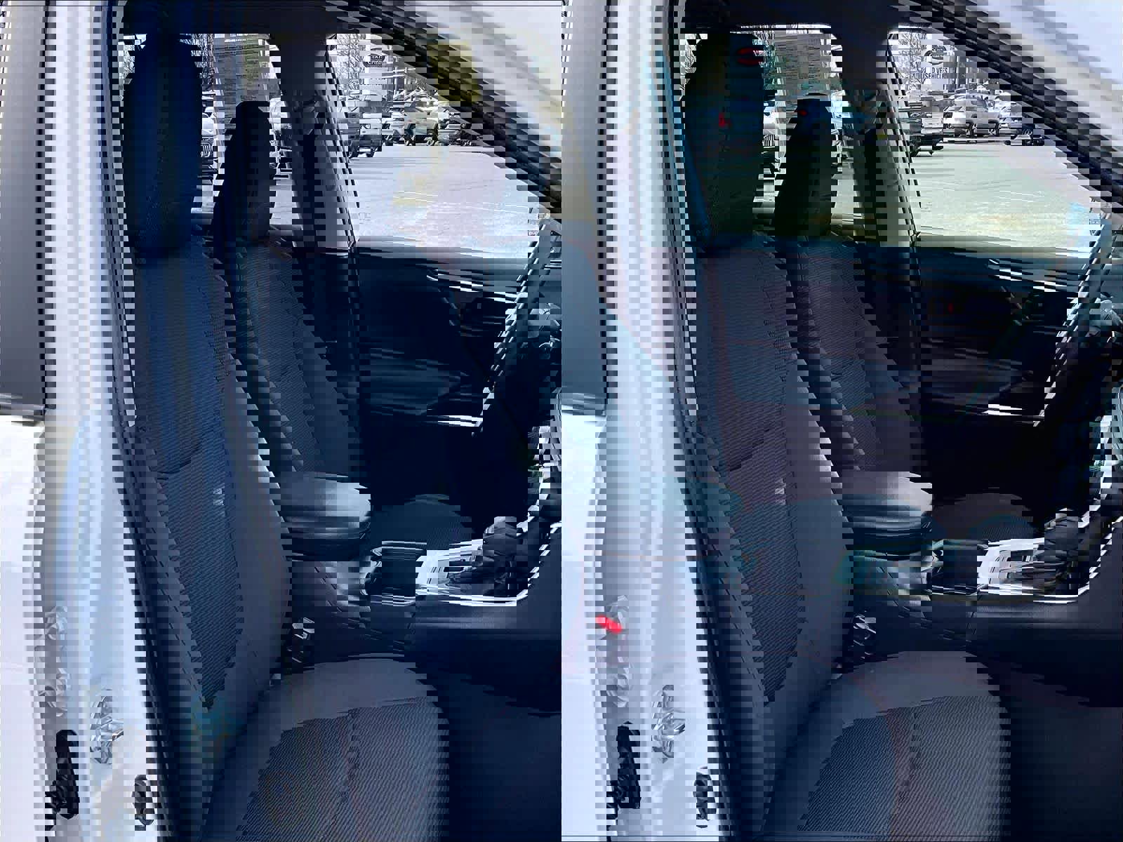 Used 2024 Toyota RAV4 LE image 11