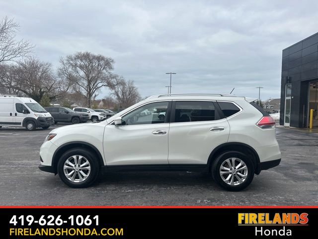 Used 2015 Nissan Rogue SV image 4