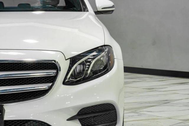 Used 2018 Mercedes-Benz E 300 image 56