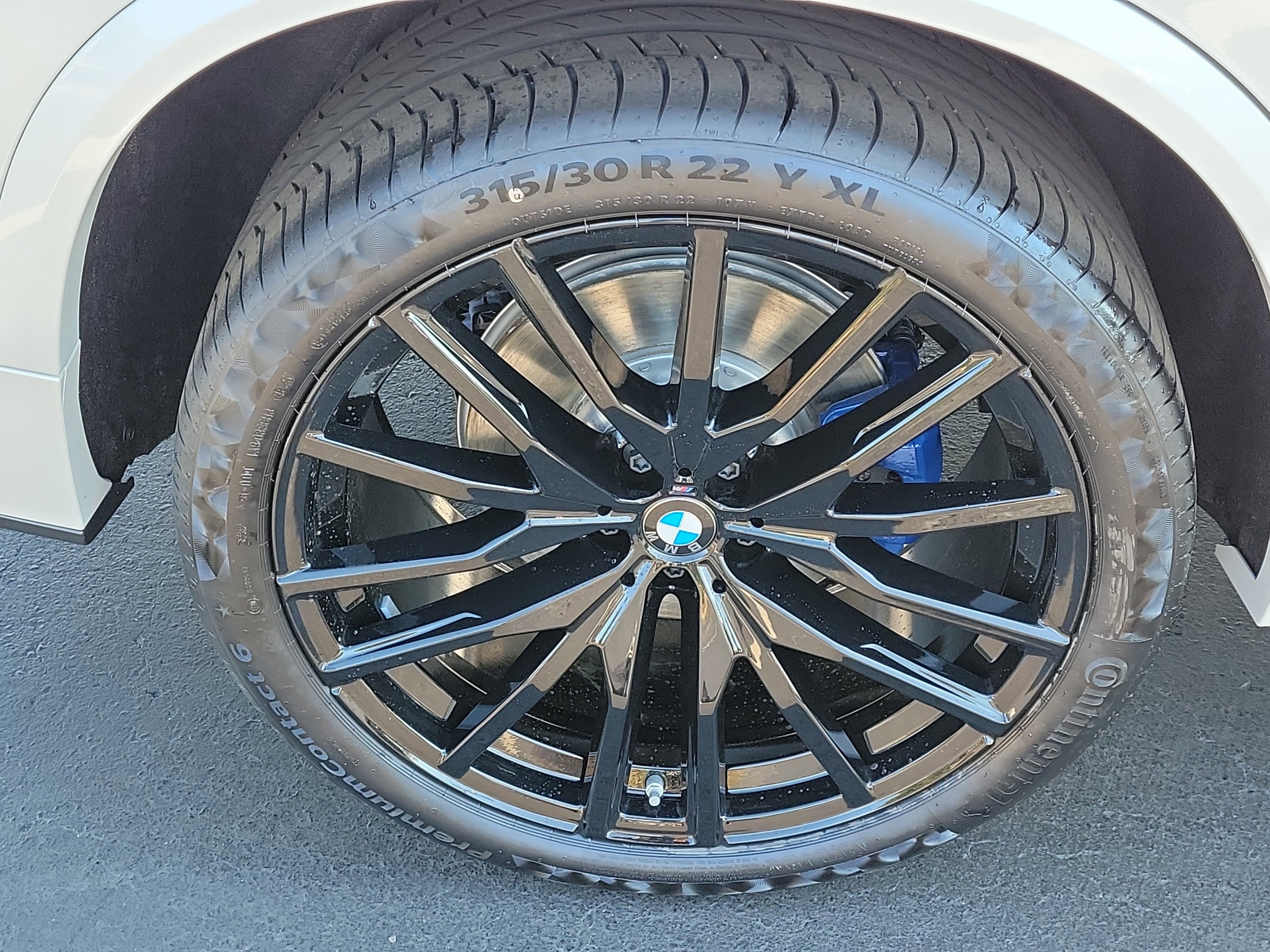 New 2026 BMW X5 xDrive40i w/ Executive Package image 6