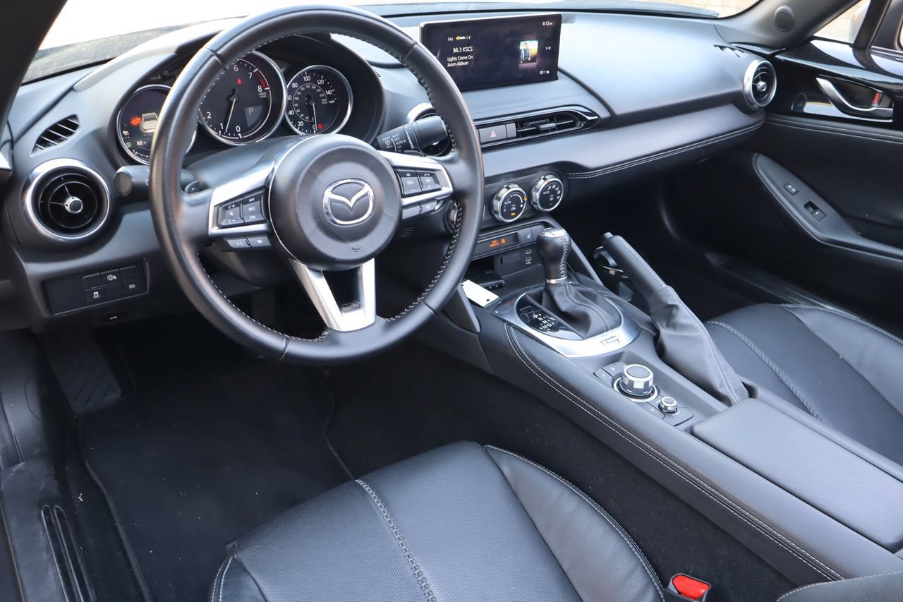 Used 2025 MAZDA MX-5 Miata RF Grand Touring RWD image 4