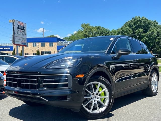 Used 2025 Porsche Cayenne E-Hybrid AWD/4WD image 10