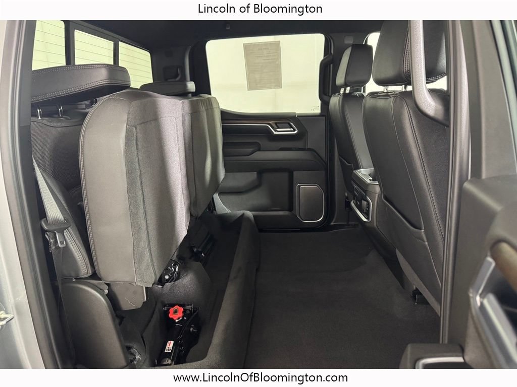Used 2025 Chevrolet Silverado 1500 High Country w/ LPO, Dark Essentials Package AWD/4WD image 13