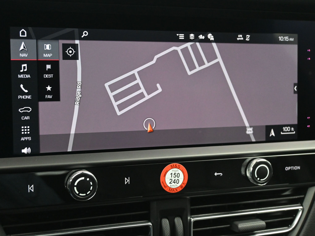 Certified 2026 Porsche Macan AWD/4WD image 16