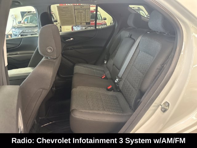 Used 2024 Chevrolet Equinox LT w/ LPO, Floor Liner Package FWD image 5