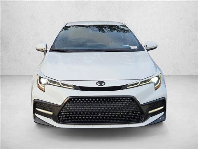 Used 2022 Toyota Corolla SE FWD image 2