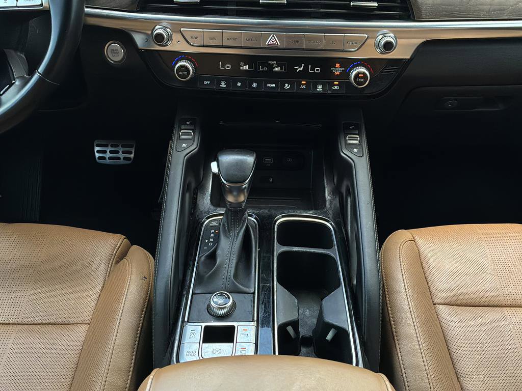 Used 2022 Kia Telluride SX w/ Towing Package FWD image 23